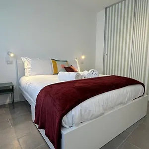 apt-navigli-watt.italymilanhotels.net/